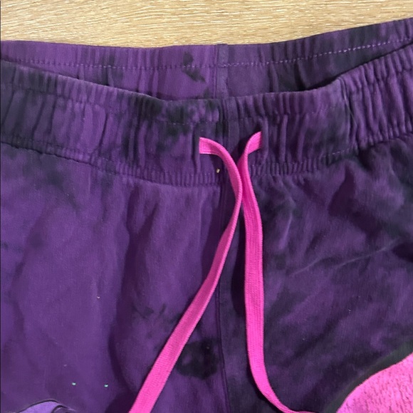 Disney Villains Purple Joggers with Evil Queens - Picture 3 of 4